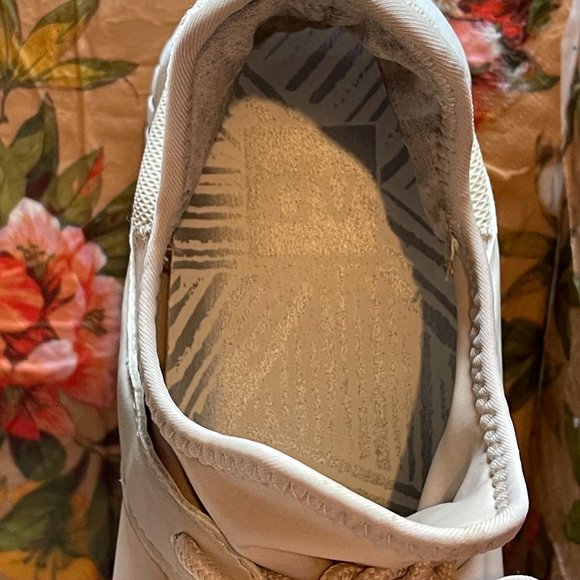 DV Dolce Vita Rayne Mid top sneakers 9.5 - Picture 8 of 12